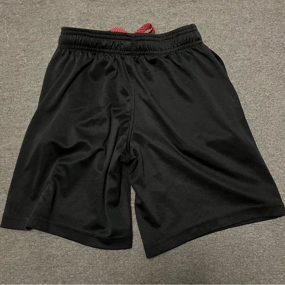Under Armour youth shorts - Picture 2 of 4
